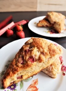 rhubarb strawberry scone