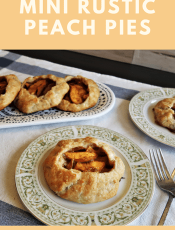 mini rustic peach pies
