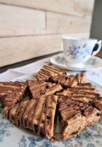 cherry almond oat shortbread